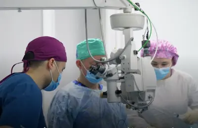 Обследование детей при раке щитовидной железы в клинике Шнайдер